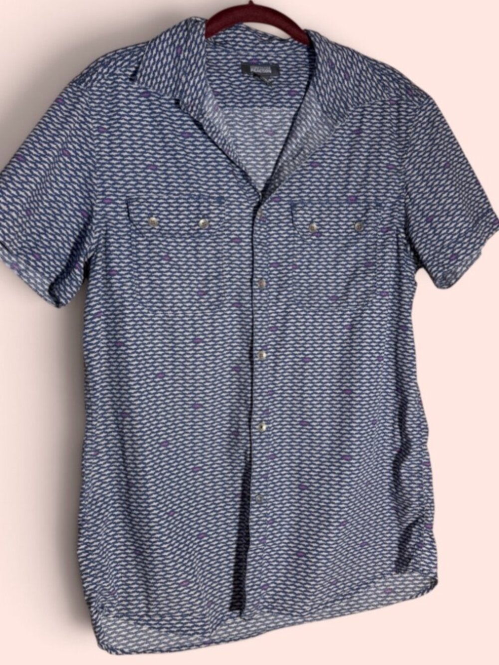 Kenneth Cole Reaction Men's Short Sleeve Button Down Blue/Gray Shark Shirt Sz M